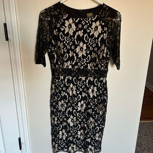 Taylor Dress black lace and gold. Size small